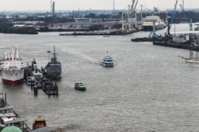Almanya Çinli Taşımacılık Şirketi Cosco'nun Zippel Hisselerini Almasını Güvenlik Gerekçesiyle Engelledi