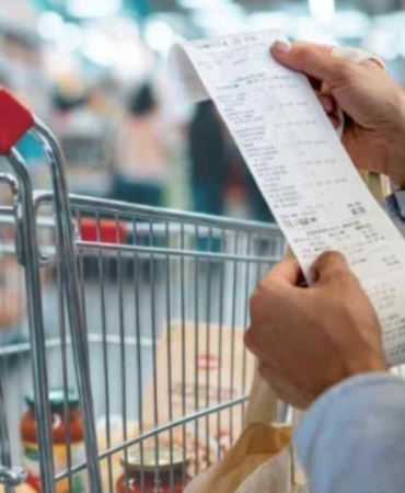 Market Alışverişinde Aldığı Biletle Milyoner Oldu